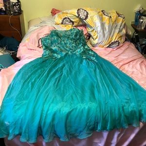 Plus size homecoming/ prom dress